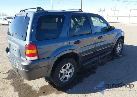 2005 Ford Escape Xlt из США, поврежденный, VIN 1FMCU93125KA29145
